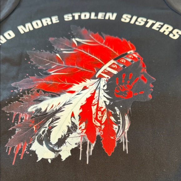 IndiGenZ Kids T-Shirt Black Red MMIW No More Stolen Sisters Sz XS - Picture 5 of 9